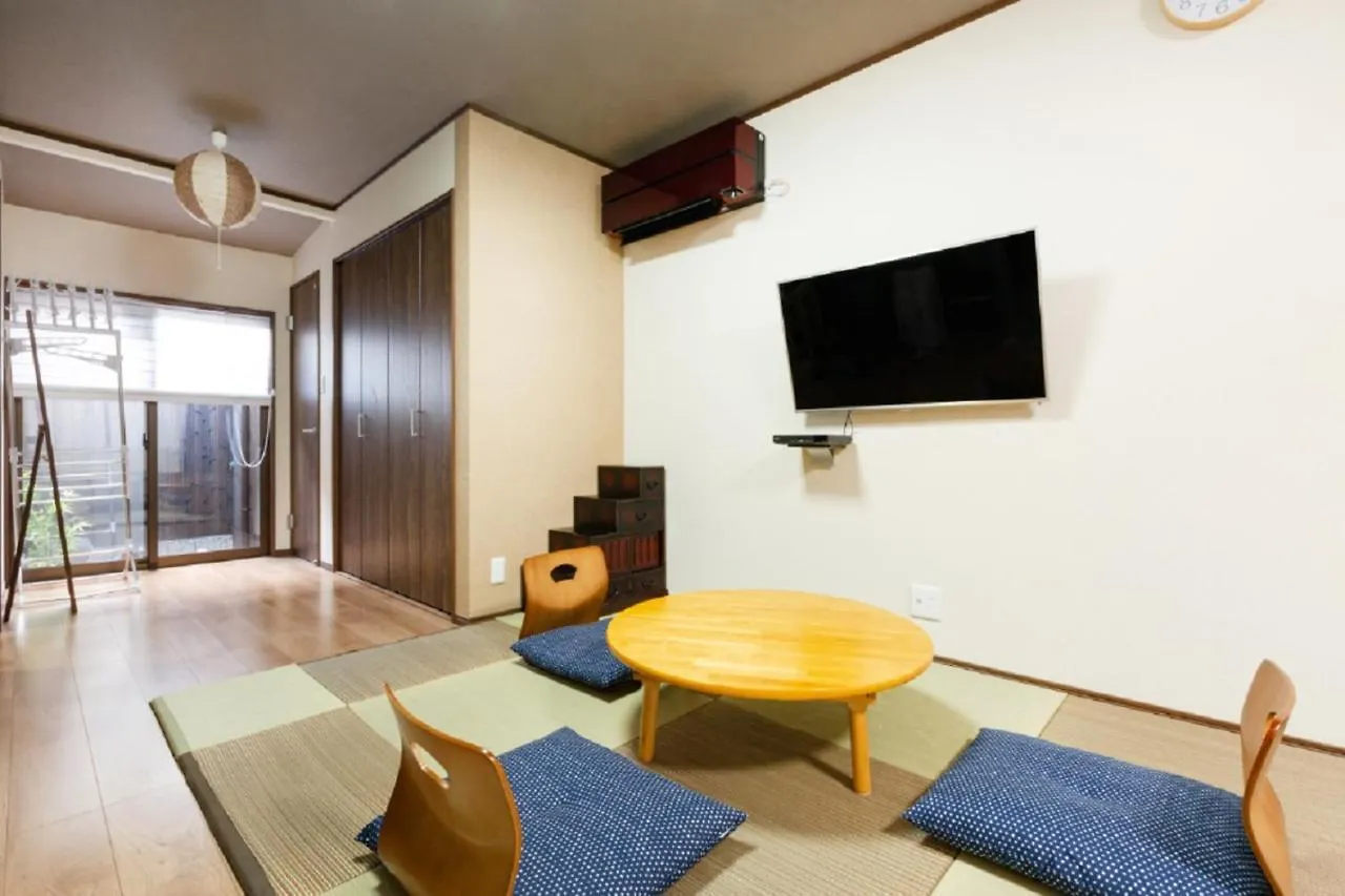 ゲストハウス ホテル 京町屋楓 Kyomachiya Kaede 京都市