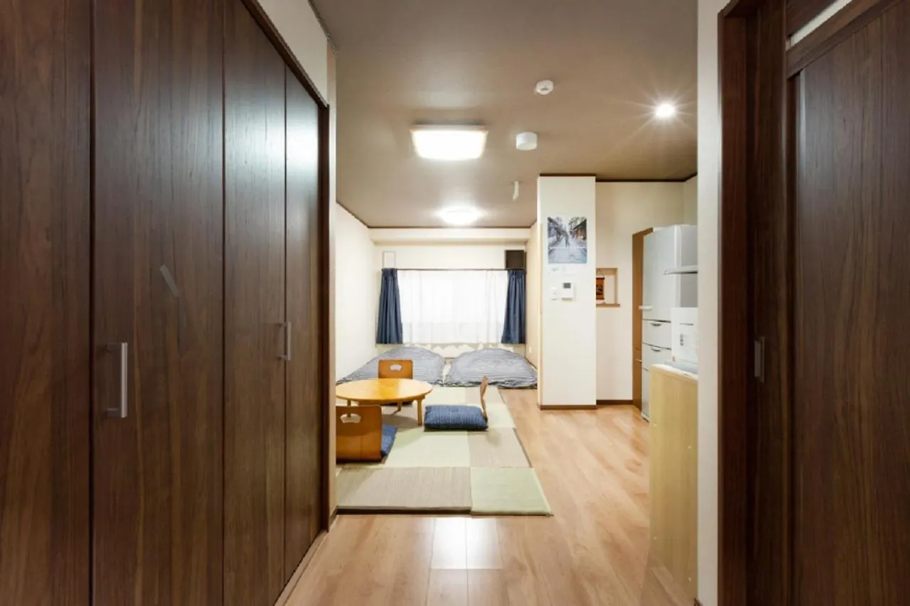 Konukevi 京町屋楓 Kyomachiya Kaede Otel Kyoto